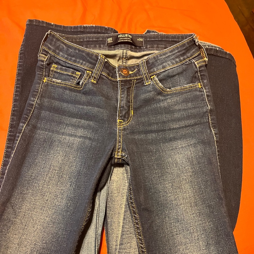 Hollister Dark and Light Blue Straight Jeans - Picture 6 of 13